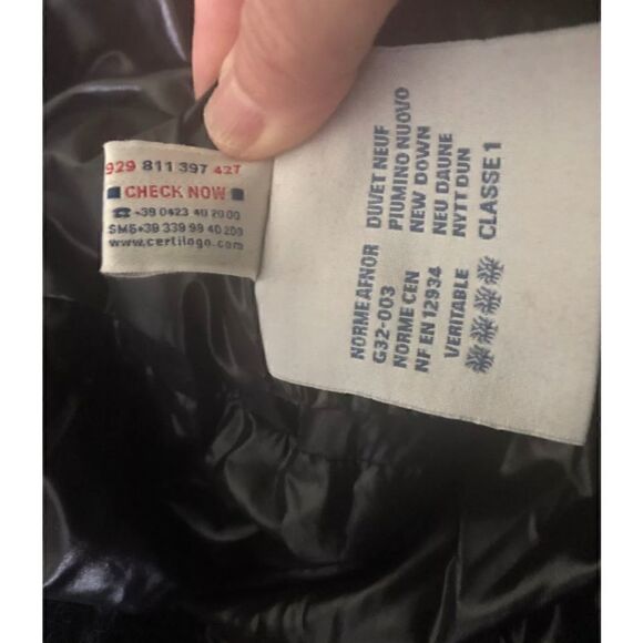 Moncler Women's Waist Length Puffer with Wool Sweater Details - Picture 9 of 12